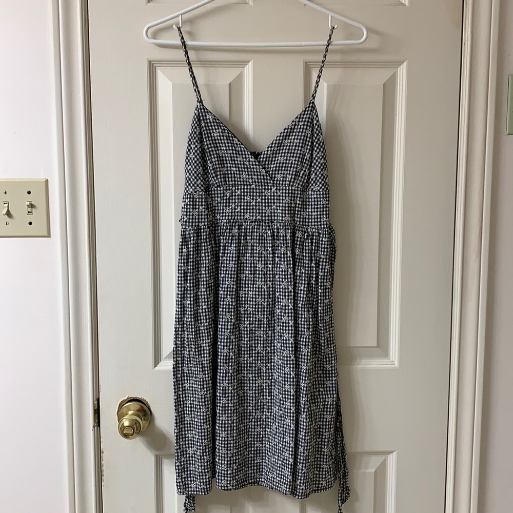 🌷3 for $25🌷Taboo, US M, Black & White Gingham Eyelet Spaghetti Strap Dress